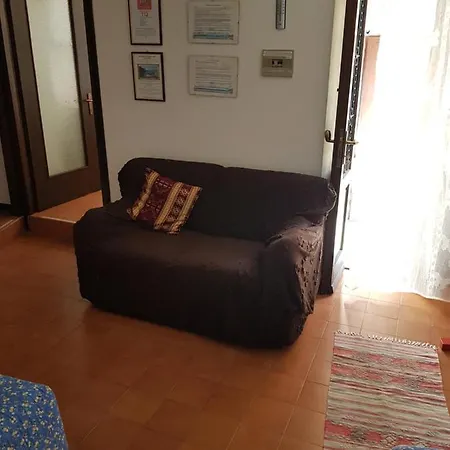 Piccolo Porto Di Cerro