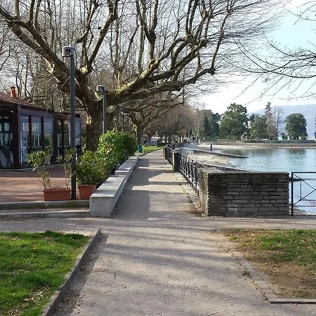 Piccolo Porto Di Cerro * Лавено-Момбелло
