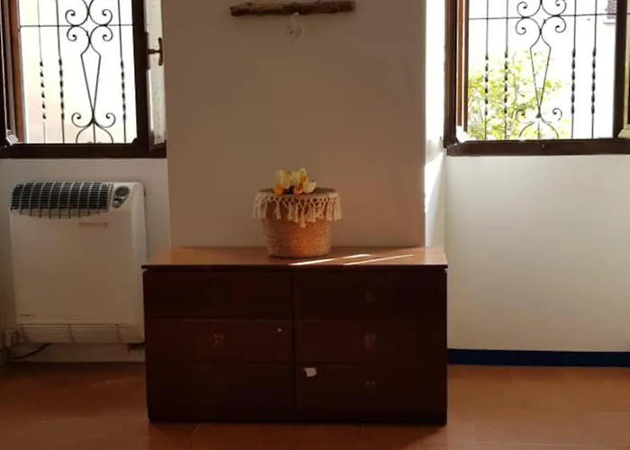 Piccolo Porto Di Cerro Apartamento *