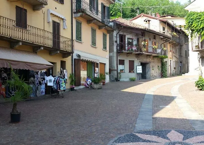 Piccolo Porto Di Cerro *