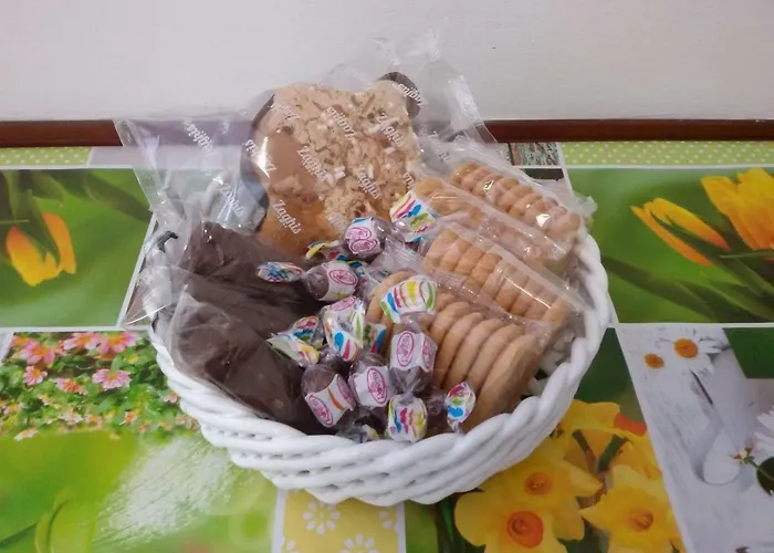 Piccolo Porto Di Cerro *