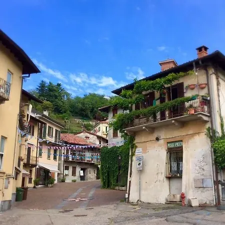 Piccolo Porto Di Cerro * Лавено-Момбелло