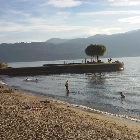Piccolo Porto Di Cerro Апартаменты Лавено-Момбелло