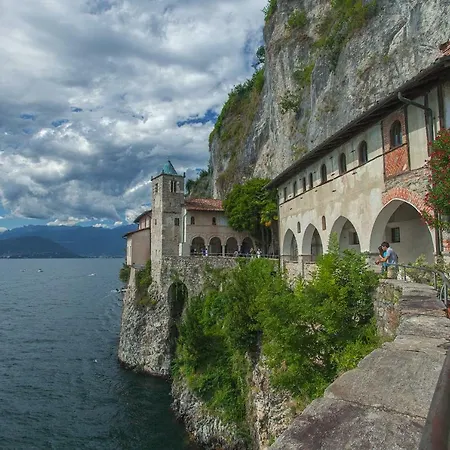 Piccolo Porto Di Cerro *